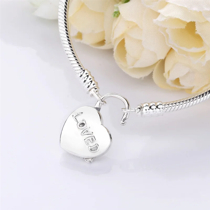(Bild für) PANDORA You Are Loved Herz-Vorhängeschloss-Armband - 597806 - Ansicht 2
