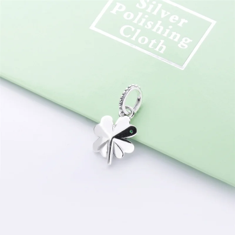 (Bild für) Glücksbringer-Anhänger mit vierblättrigem Kleeblatt, Pandora Shine™ - 397965NAG - Ansicht 4