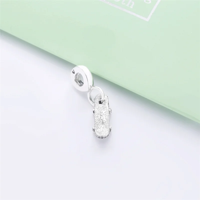 (Bild für) PANDORA Be Free Skateboard-Anhänger, klare CZ - 797206CZ - Ansicht 4