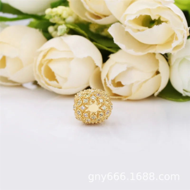 (Bild für) Goldener Ananas-Charm, Pandora Shine™ - 767904CCZ - Ansicht 4