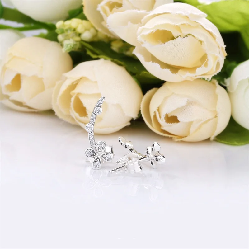 (Bild für) PANDORA Drapierte Blumenohrringe mit vier Blütenblättern - 297936CZ - Ansicht 4