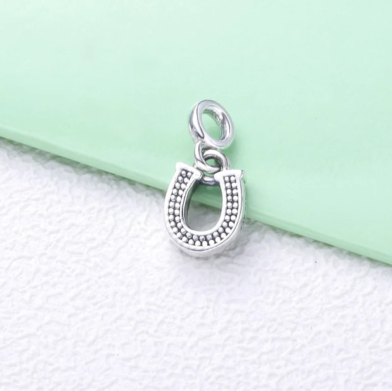 (Bild für) Pandora ME Lucky Horseshoe Mini-Anhänger - 798379CZ - Ansicht 3