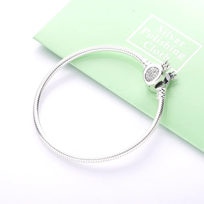 (Bild für) Pandora Moments Schlangenkettenarmband mit Krone und O-Verschluss - 598286CZ - Ansicht 3