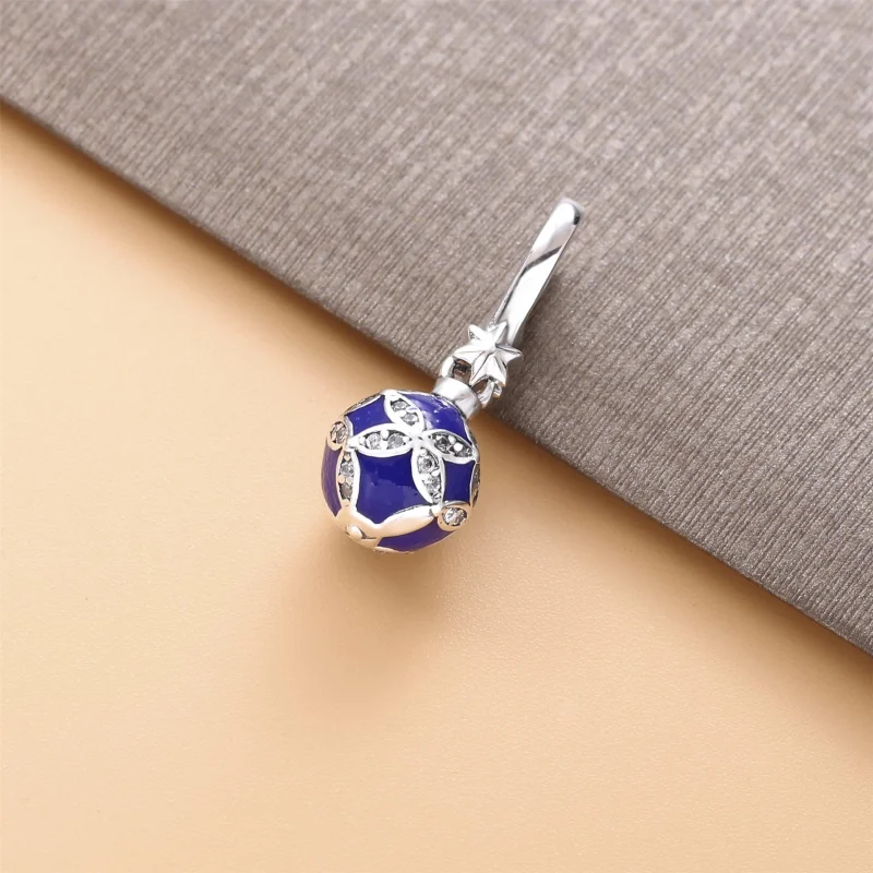 (Bild für) PANDORA Blauer Weihnachtsornament-Anhänger - 798512C01 - Ansicht 4