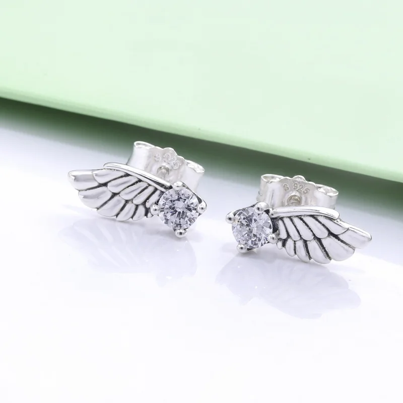 (Bild für) PANDORA Funkelnde Engelsflügel-Ohrstecker - 298501C01 - Ansicht 2