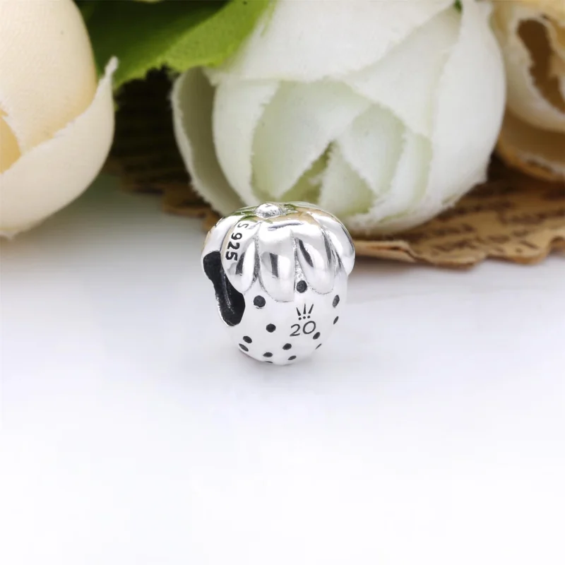 (Bild für) Pandora 2020 Limited Edition Erdbeer-Charm - 798952C00 - Ansicht 2
