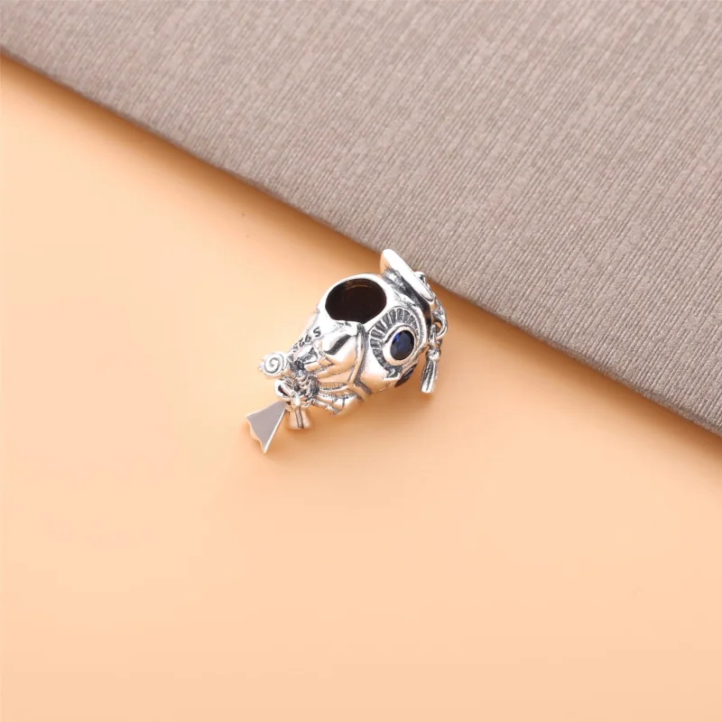 (Bild für) PANDORA Abschluss-Charm „Weise Eule“. - 798907C01 - Ansicht 5