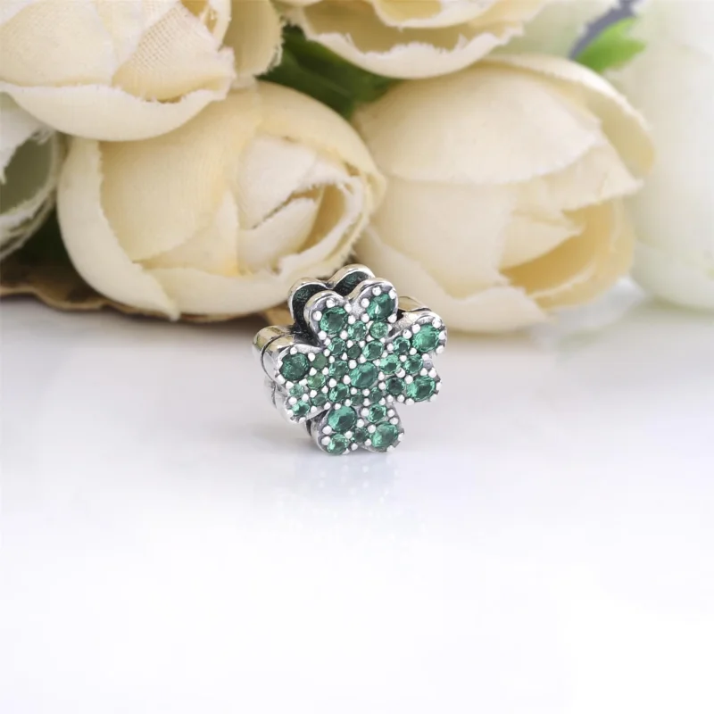 (Bild für) PANDORA Pavé-Clip-Charm mit vierblättrigem Kleeblatt - 798601C01 - Ansicht 2