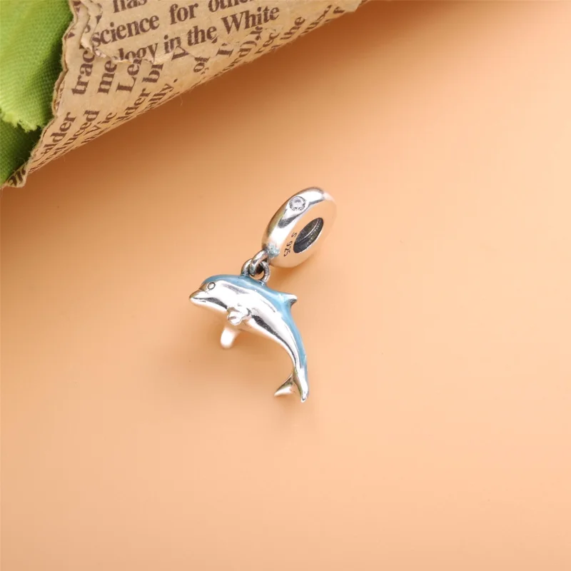 (Bild für) PANDORA Schimmernder Delfin-Anhänger - 798947C01 - Ansicht 2