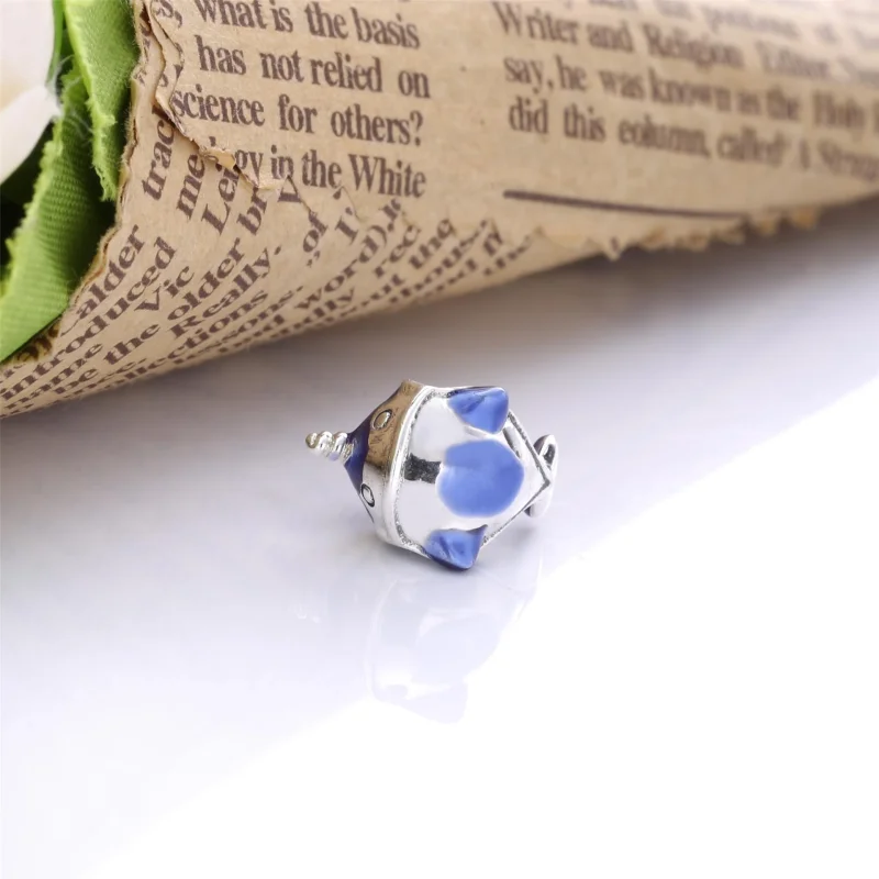 (Bild für) PANDORA Schimmernder Narwal-Charm - 798965C01 - Ansicht 3