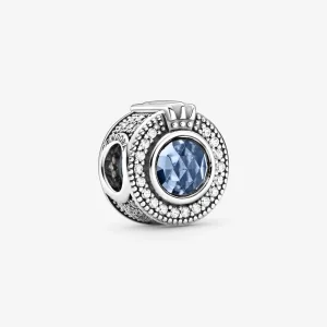 (Bild für) PANDORA Sparkling Blue Crown O-Charm - 799058C01