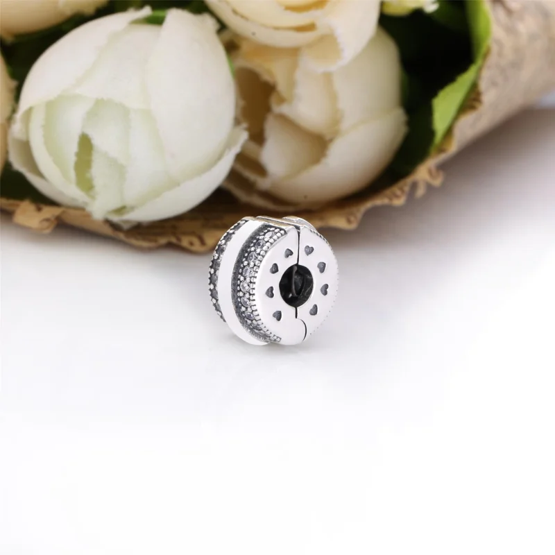 (Bild für) PANDORA Sparkling Pavé Lines & Logo Clip-Charm - 799042C01 - Ansicht 3