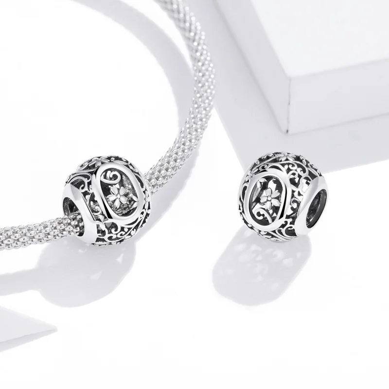 (Bild für) Charm mit durchbrochenem Blumen-Buchstabe O im Pandora-Stil - SCC1444-O - Ansicht 4