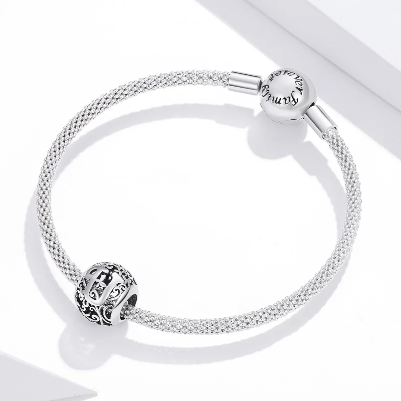 (Bild für) Charm mit durchbrochenem Blumen-Buchstaben U im Pandora-Stil - SCC1444-U - Ansicht 3