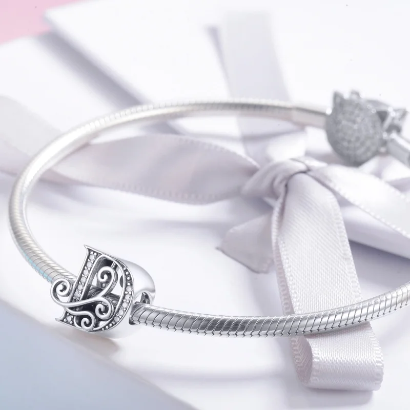 (Bild für) Charm mit funkelndem Pavé-Blumen-Buchstabe D im Pandora-Stil - BSC030-D - Ansicht 3