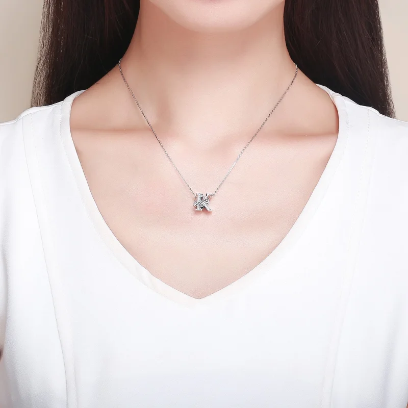 (Bild für) Charm mit funkelndem Pavé-Blumen-Buchstabe K im Pandora-Stil - BSC030-K - Ansicht 5