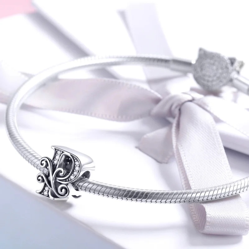 (Bild für) Funkelnder Pavé-Blumen-Charm „Buchstabe P“ im Pandora-Stil - BSC030-P - Ansicht 3