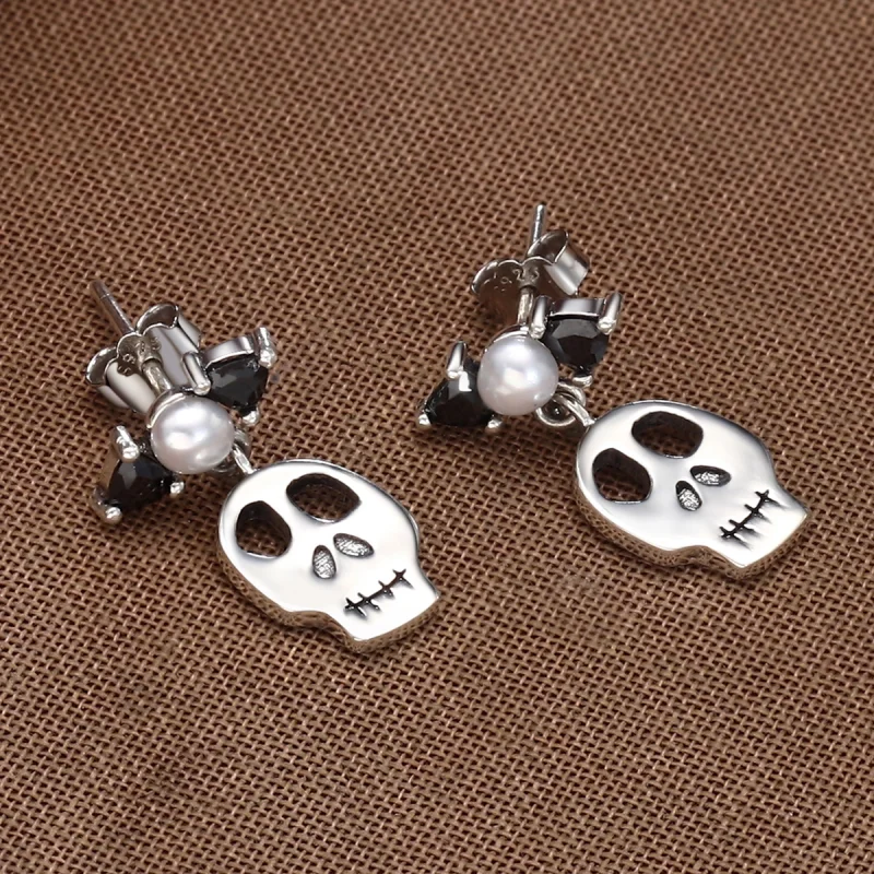 (Bild für) Ohrhänger aus Silber mit Totenkopf-Motiv im Pandora-Stil - VSE084 - Ansicht 4