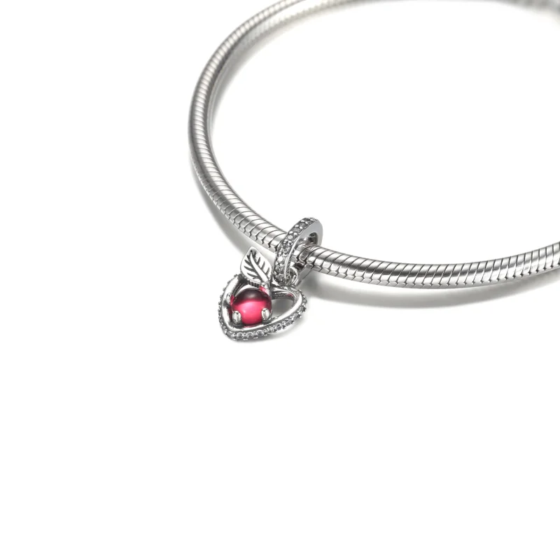 (Bild für) PANDORA Disney Schneewittchen-Apfel-Anhänger - 399553C01 - Ansicht 5