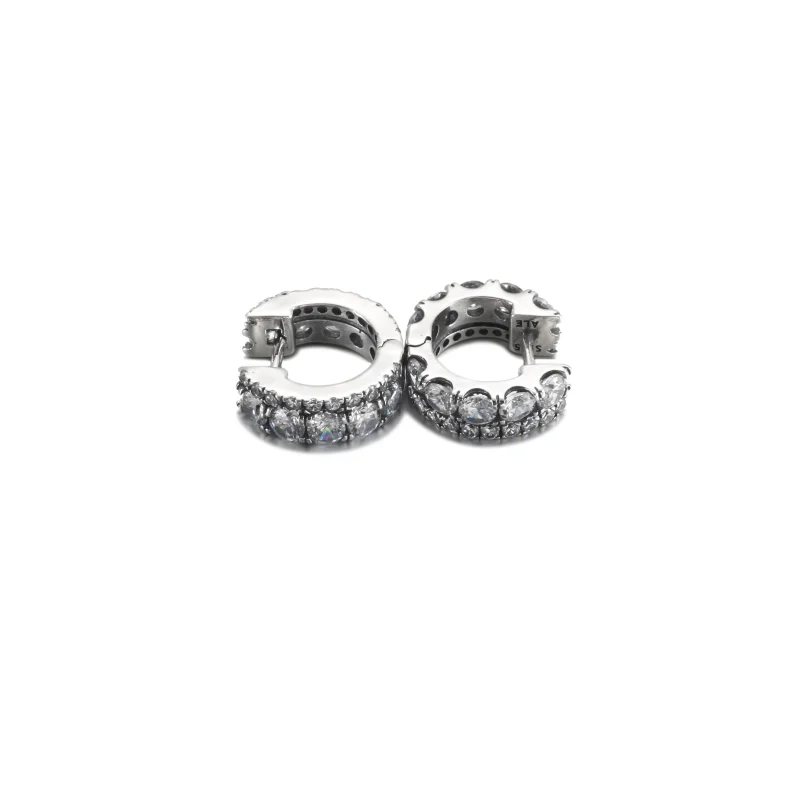 (Bild für) PANDORA Doppelband-Pavé-Creolen - 290058C01 - Ansicht 4