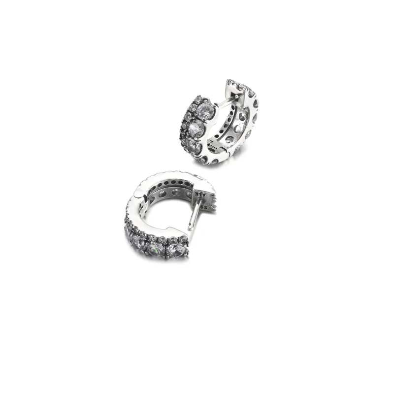 (Bild für) PANDORA Doppelband-Pavé-Creolen - 290058C01 - Ansicht 5