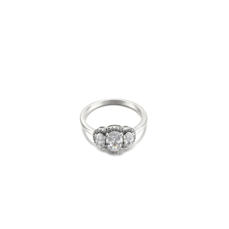 (Bild für) PANDORA Drei-Stein-Vintage-Ring - 190049C01 - Ansicht 3