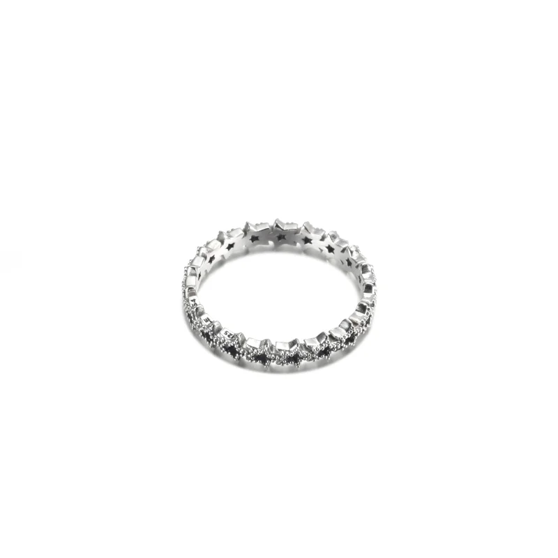 (Bild für) PANDORA Ring mit asymmetrischem Sternband - 190029C00 - Ansicht 2