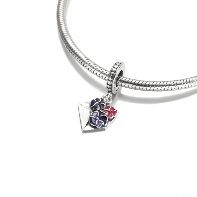 (Bild für) PANDORA Stiefmütterchen-Blume-Umschlag-Anhänger - 790787C01 - Ansicht 4