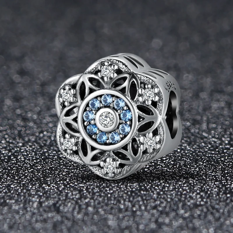 (Bild für) Romantischer Schneeflocken-Charm aus Silber im Pandora-Stil - SCC247 - Ansicht 2