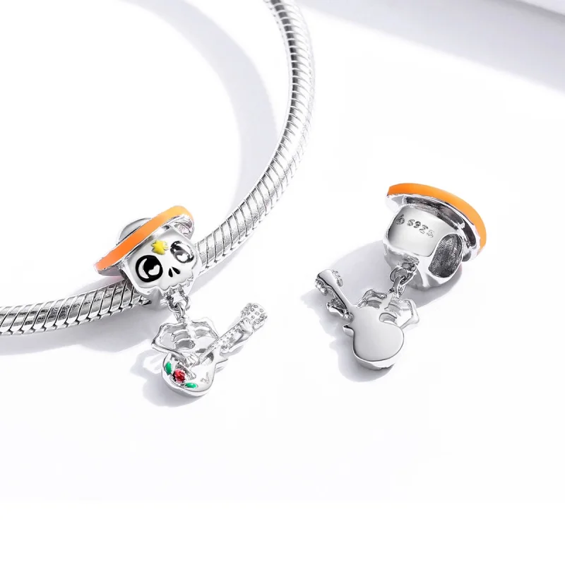 (Bild für) Silberner Gitarren-Schädel-Mann-Charm im Pandora-Stil - BSC327 - Ansicht 4