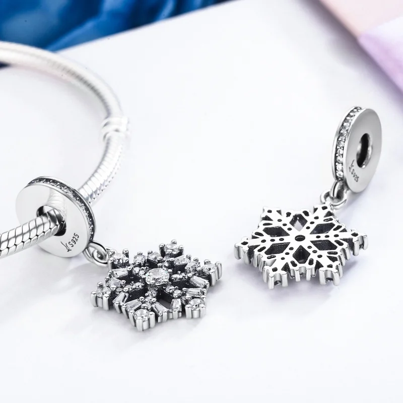 (Bild für) Silberner Kristall-Schneeflocken-Charm im Pandora-Stil - SCC266 - Ansicht 4