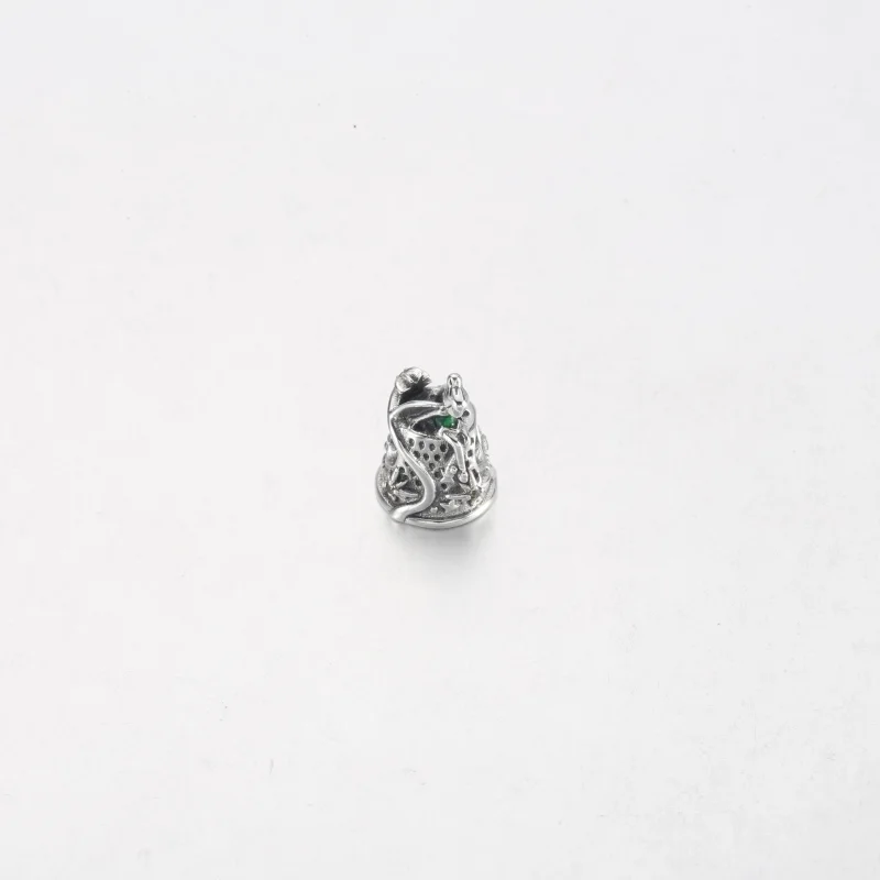 (Bild für) PANDORA Disney Tinker Bell Himmlischer Fingerhut-Charm - 792520C01 - Ansicht 5