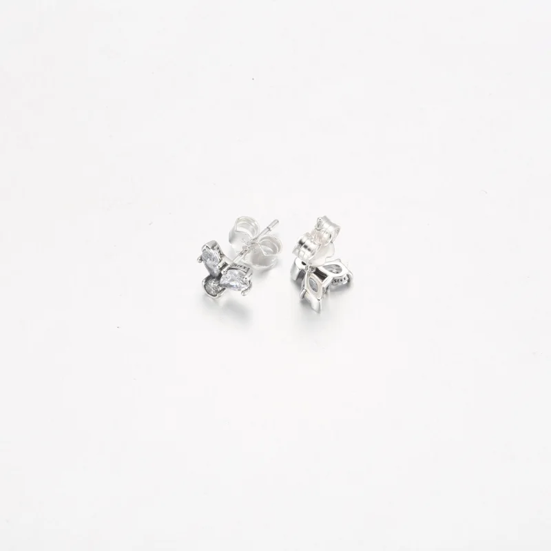 (Bild für) PANDORA Funkelnde Herbarium-Cluster-Ohrstecker - 292406C01 - Ansicht 10
