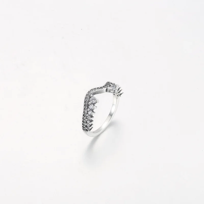 (Bild für) PANDORA Funkelnder asymmetrischer Wellenring - 192543C01 - Ansicht 5