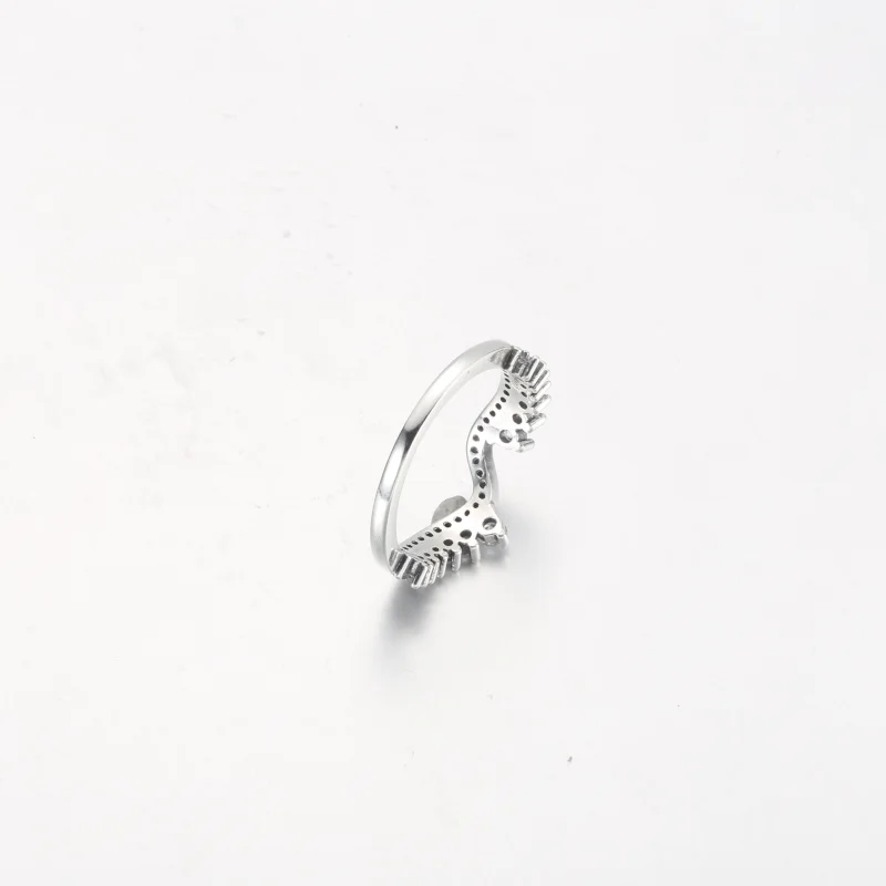 (Bild für) PANDORA Funkelnder asymmetrischer Wellenring - 192543C01 - Ansicht 8
