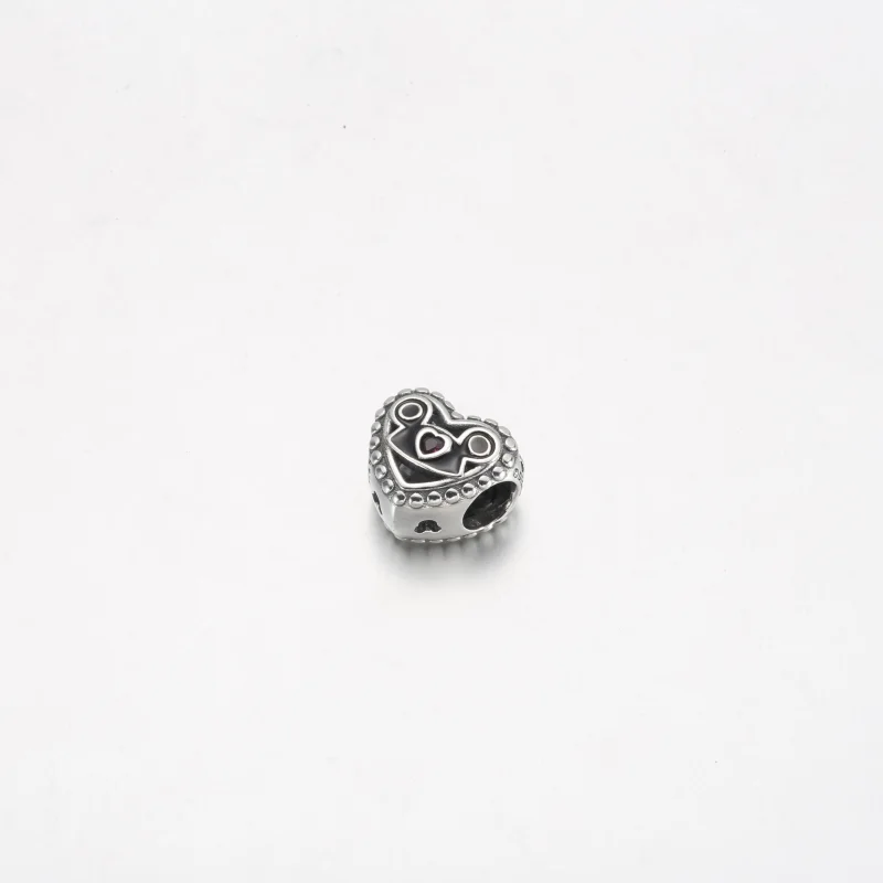 (Bild für) PANDORA Nicht klassifiziert, Disney Parks Mickey Mouse Ohrhut- und Schloss-Charm - Ansicht 6