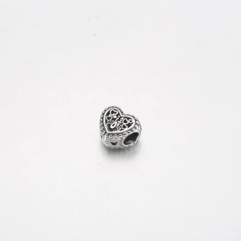 (Bild für) PANDORA Nicht klassifiziert, Disney Parks Mickey Mouse Ohrhut- und Schloss-Charm - Ansicht 7