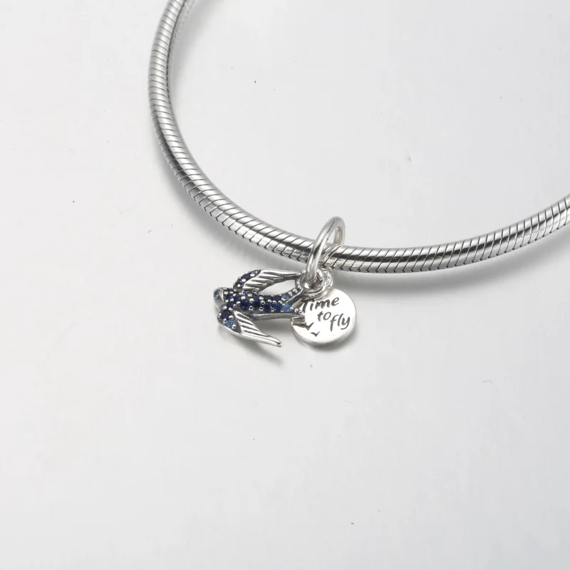 (Bild für) PANDORA Sparkling Swallow & Quote Double Dangle Charm - 792570C01 - Ansicht 10