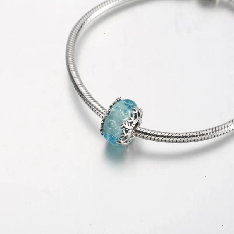 (Bild für) PANDORA Winterblauer Schneeflocken-Murano-Charm - 792377C00 - Ansicht 15