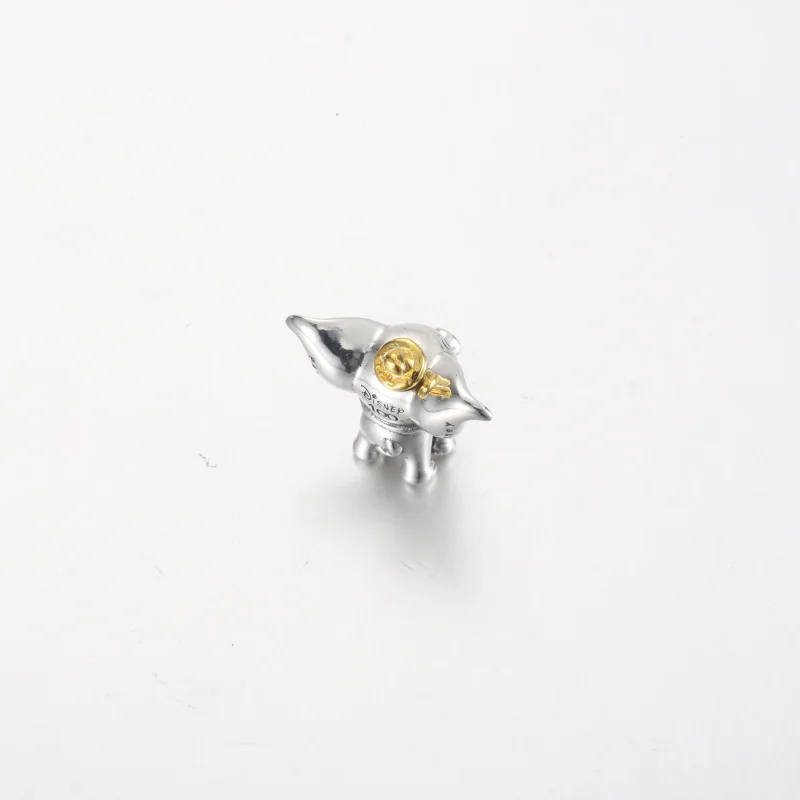 (Bild für) Pandora Disney 100. Jubiläum Dumbo Charm - 792748C01 - Ansicht 3