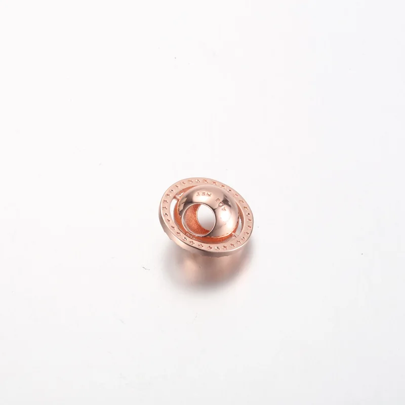 (Bild für) Pandora Saturn Planet 14k Roségold-platinierte Anhängerkette mit klaren Zirkonia - Ansicht 4