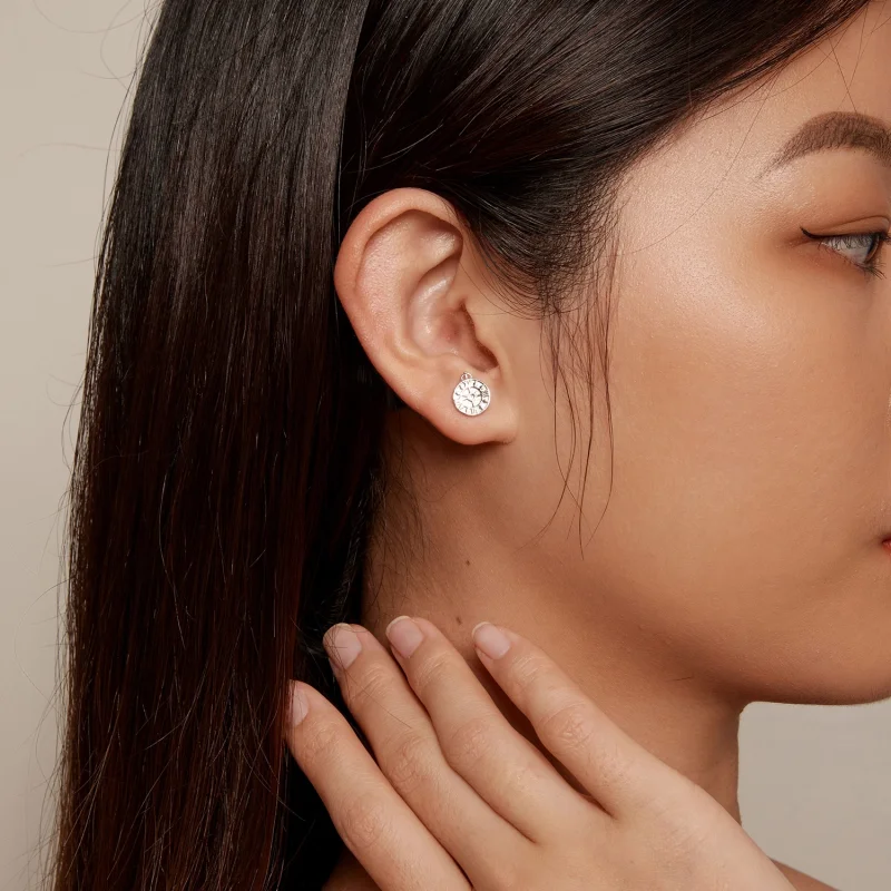 (Bild für) Pandora-Stil Weiße Kaninchen-Uhr Stecker Ohrringe - SCE1617 - Ansicht 7