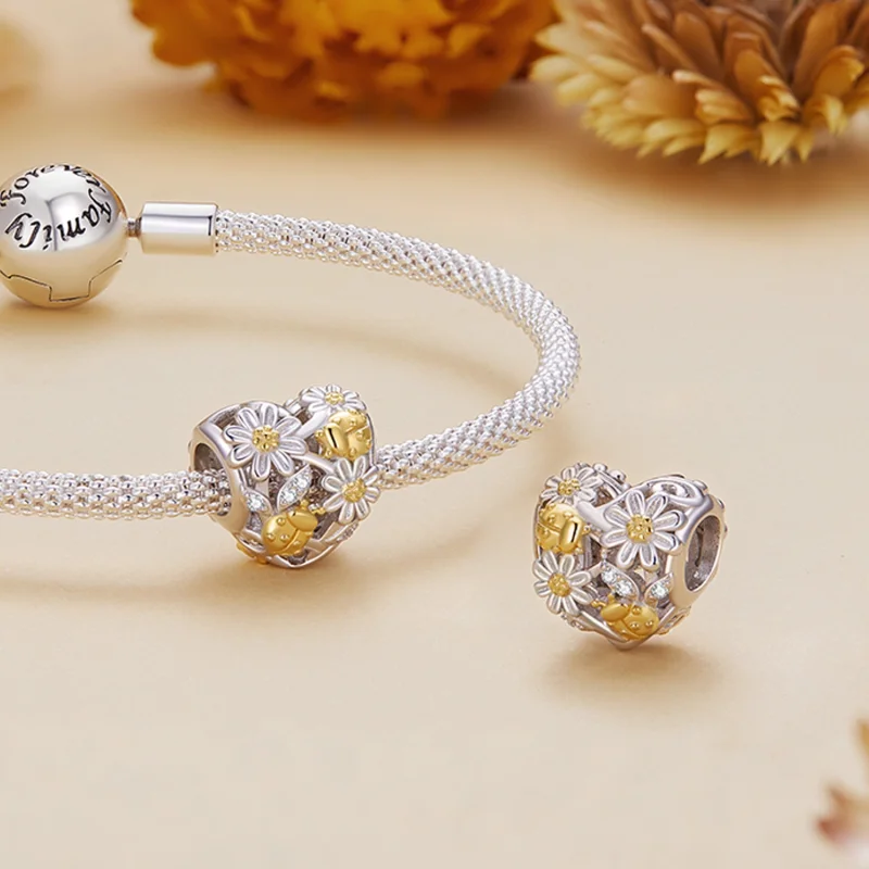 (Bild für) Pandora Style Daisy Ladybug Charm - BSC817 - Ansicht 4