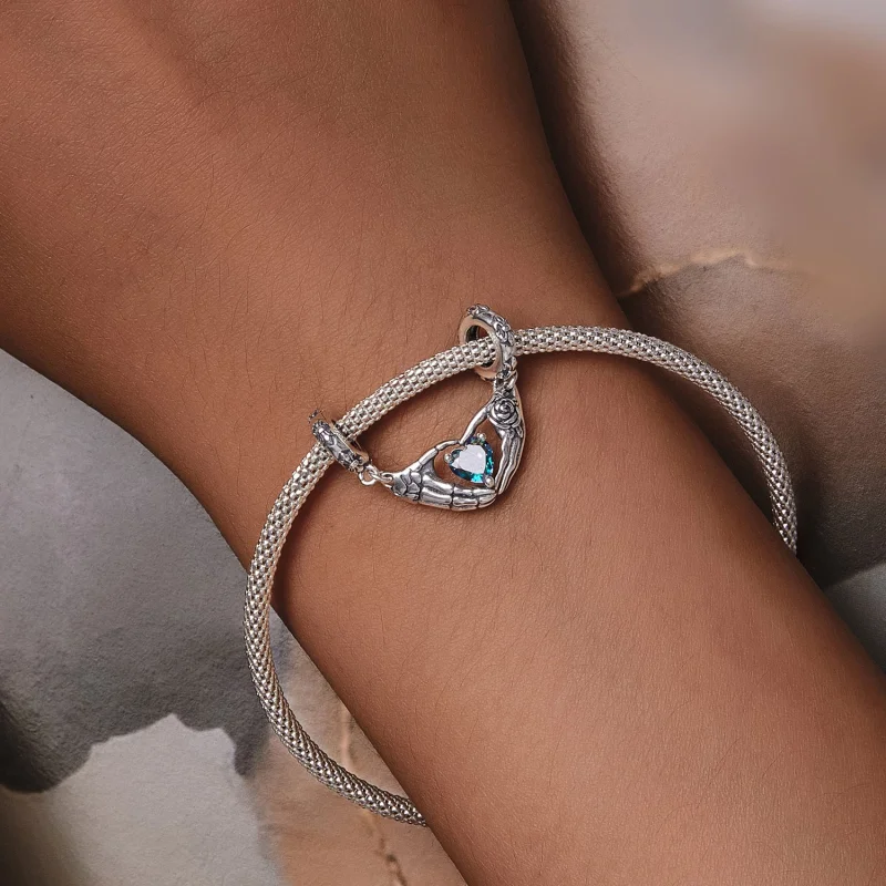 (Bild für) Pandora Style Halloween-Schädel-Hände-Anhänger - SCC2607 - Ansicht 6