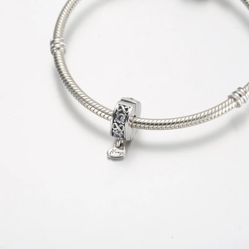 (Bild für) Pandora Family Always Pavé Clip Charm - 791151C01 - Ansicht 4