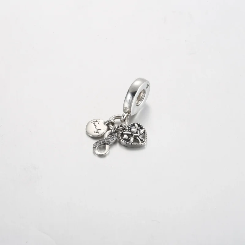 (Bild für) Pandora Family Infinity Triple Dangle Charm - 792201C01 - Ansicht 2