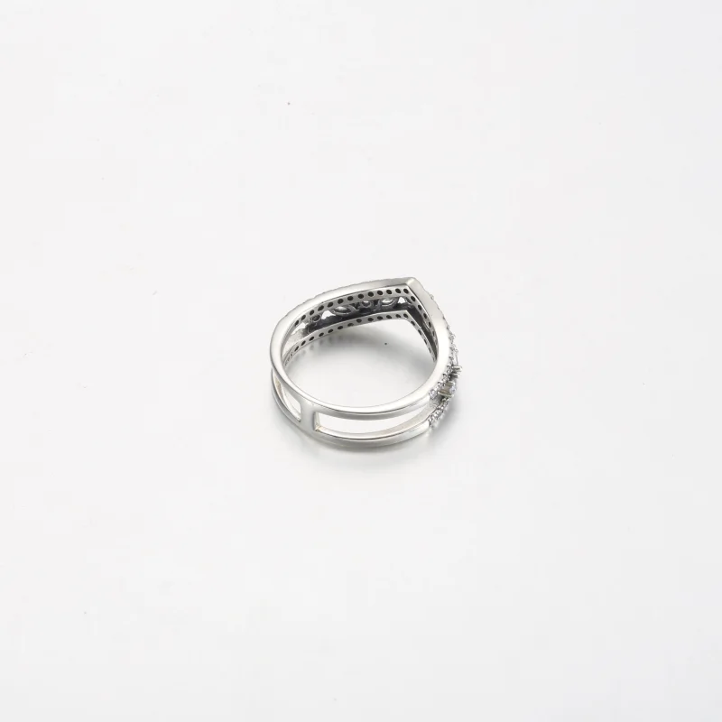 (Bild für) Pandora Funkelnde Marquise Doppelwunschknochenring - 199095C01 - Ansicht 4