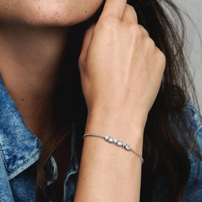 (Bild für) Pandora Funkelndes Endlose-Herzen-Ketten-Armband - 591162C01 - Ansicht 7