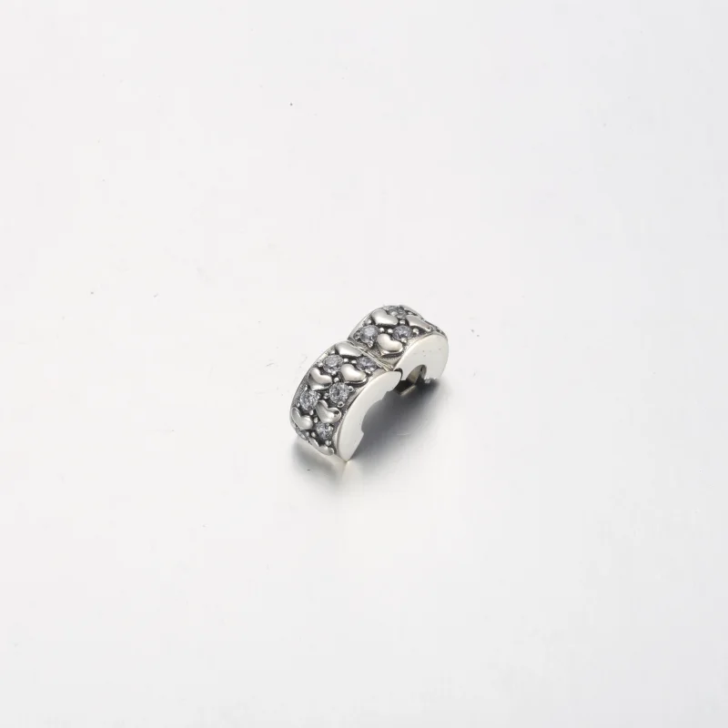 (Bild für) Pandora Infinite Hearts Sparkling Clip Charm - 792235C01 - Ansicht 3