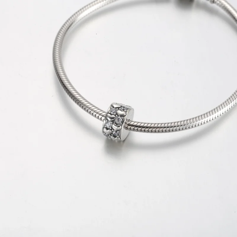 (Bild für) Pandora Infinite Hearts Sparkling Clip Charm - 792235C01 - Ansicht 4